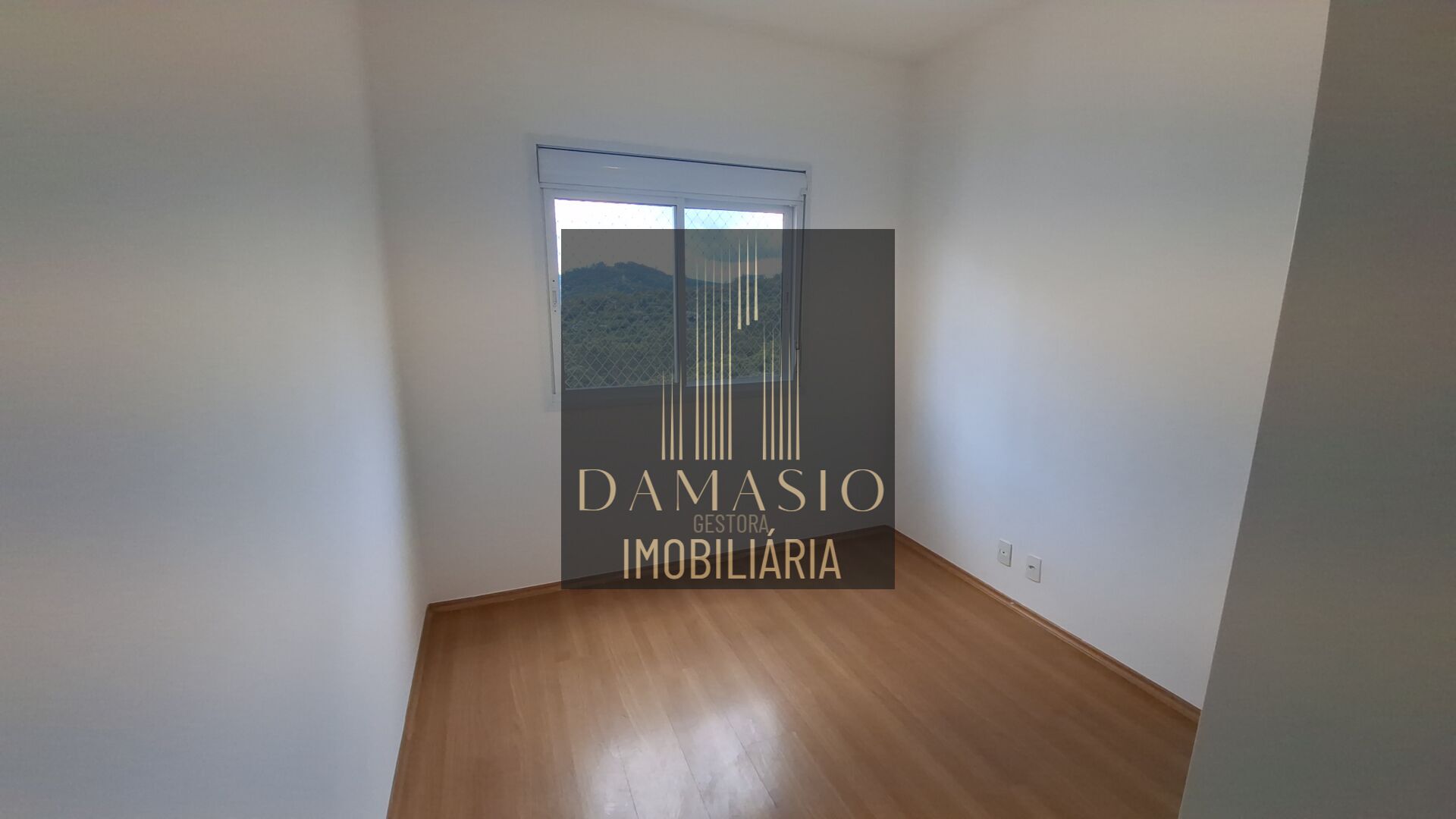 Apartamento para alugar com 2 quartos, 132m² - Foto 13