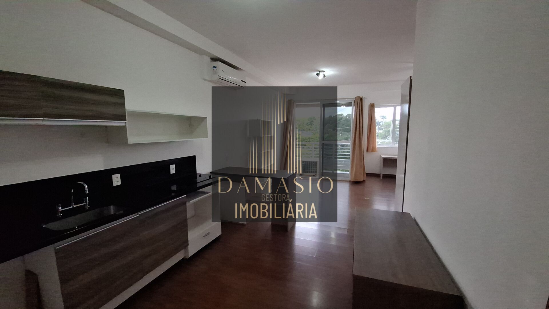 Apartamento para alugar com 1 quarto, 45m² - Foto 1