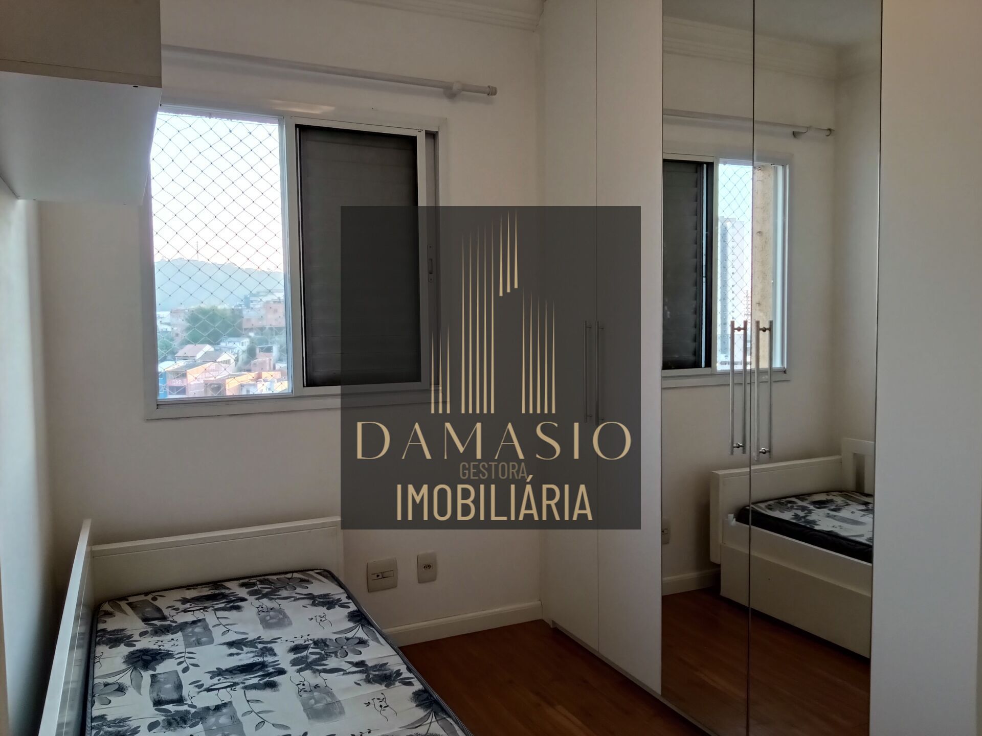 Apartamento à venda com 3 quartos, 105m² - Foto 13