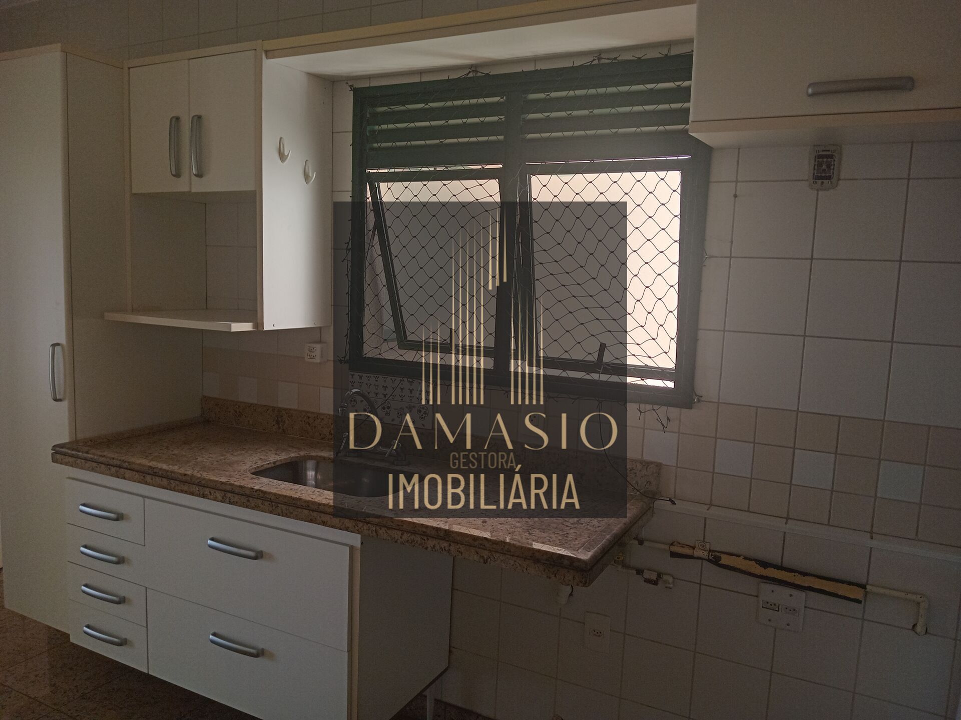 Apartamento para alugar com 3 quartos, 94m² - Foto 26