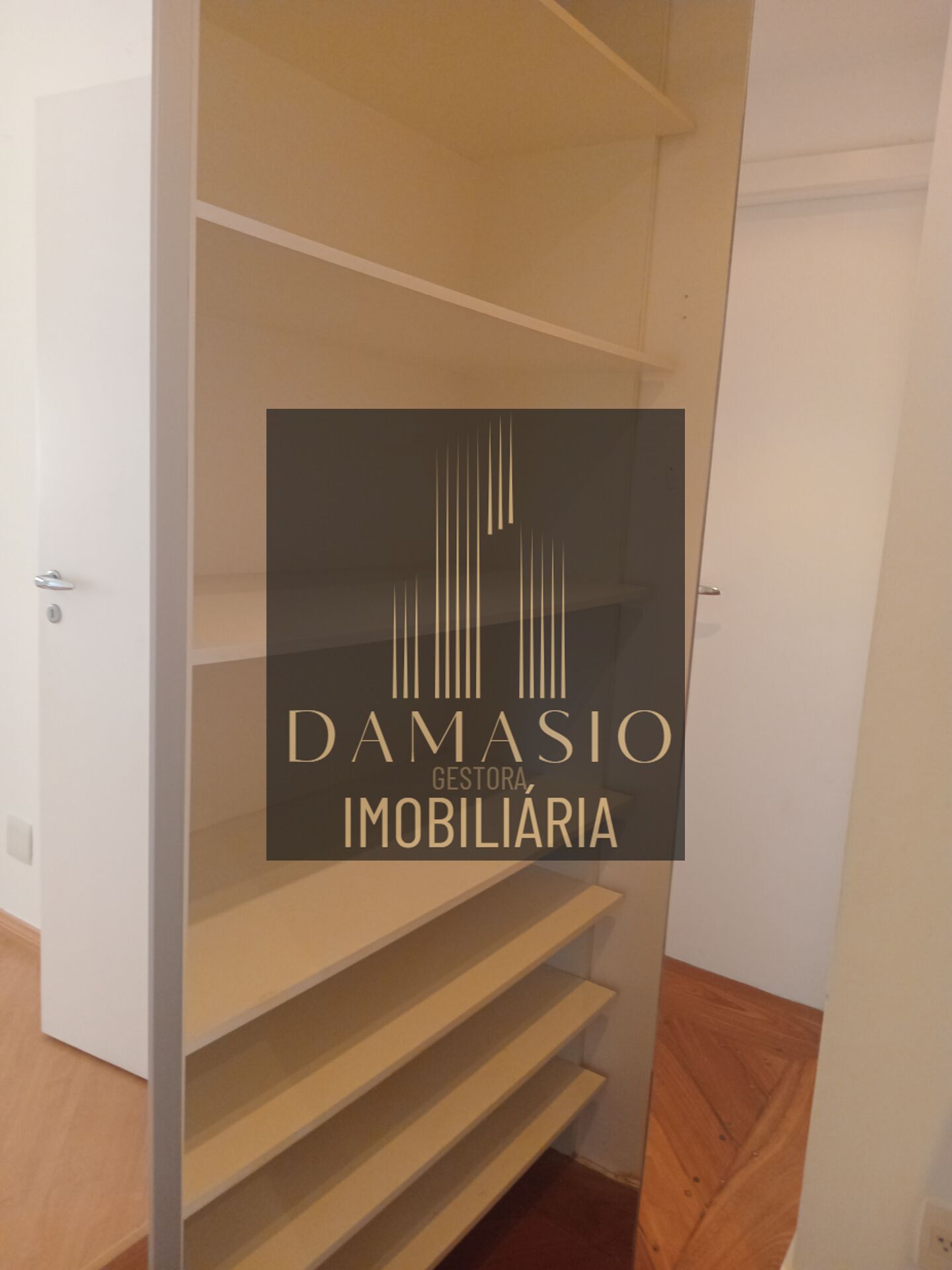 Apartamento para alugar com 3 quartos, 94m² - Foto 32