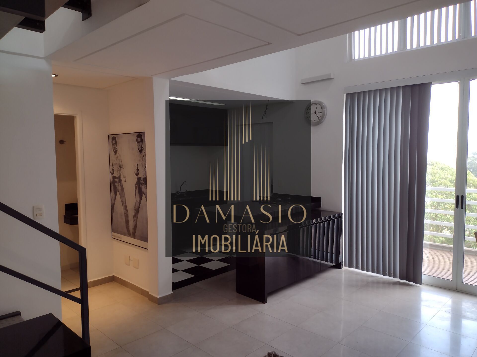 Apartamento para alugar com 1 quarto, 84m² - Foto 1