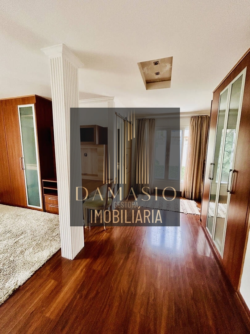 Casa à venda com 4 quartos, 360m² - Foto 19