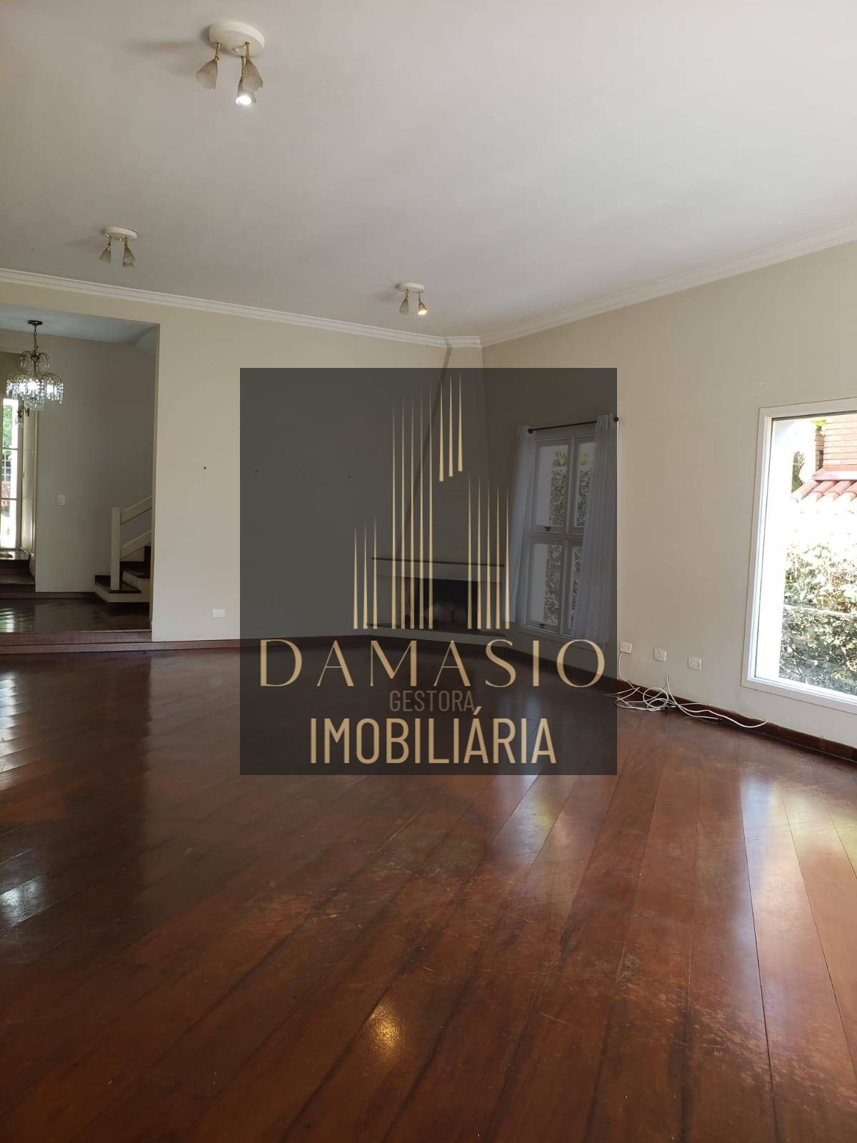 Casa à venda com 4 quartos, 297m² - Foto 17