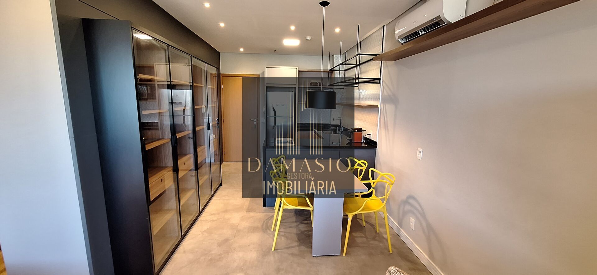 Apartamento para alugar com 1 quarto, 45m² - Foto 1