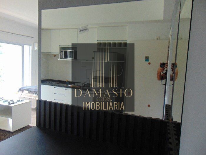 Apartamento para alugar com 1 quarto, 50m² - Foto 12