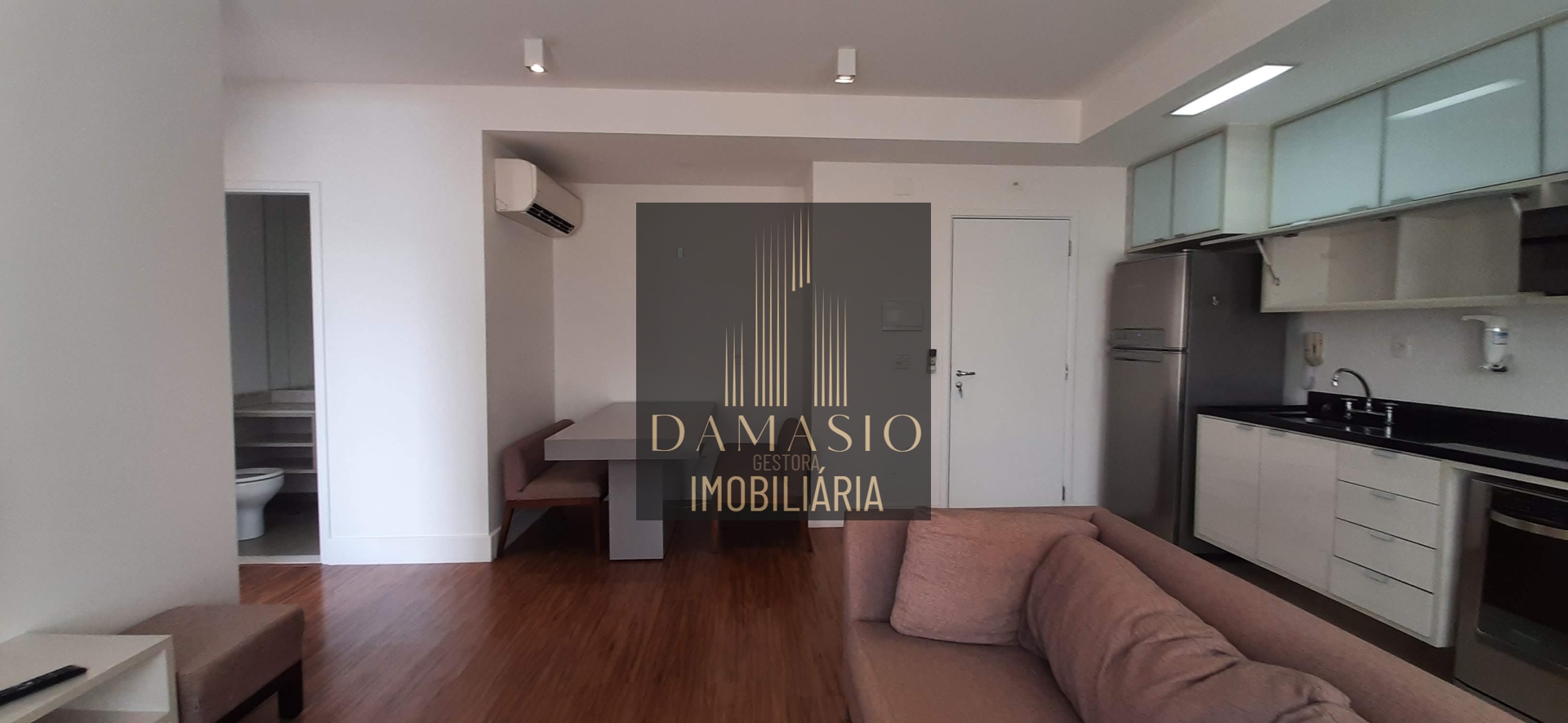 Apartamento à venda com 1 quarto, 62m² - Foto 10