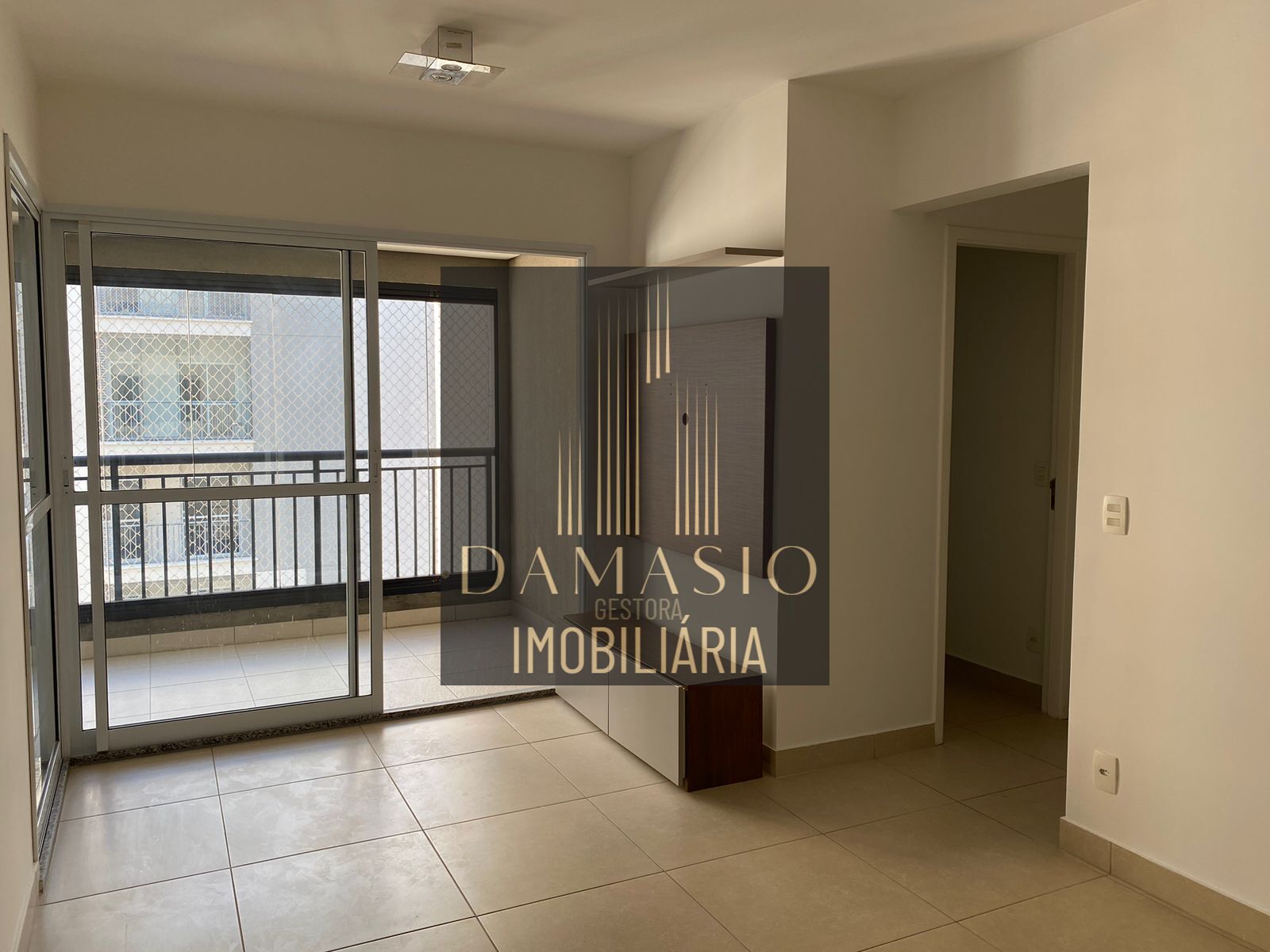 Apartamento para alugar com 2 quartos, 64m² - Foto 14