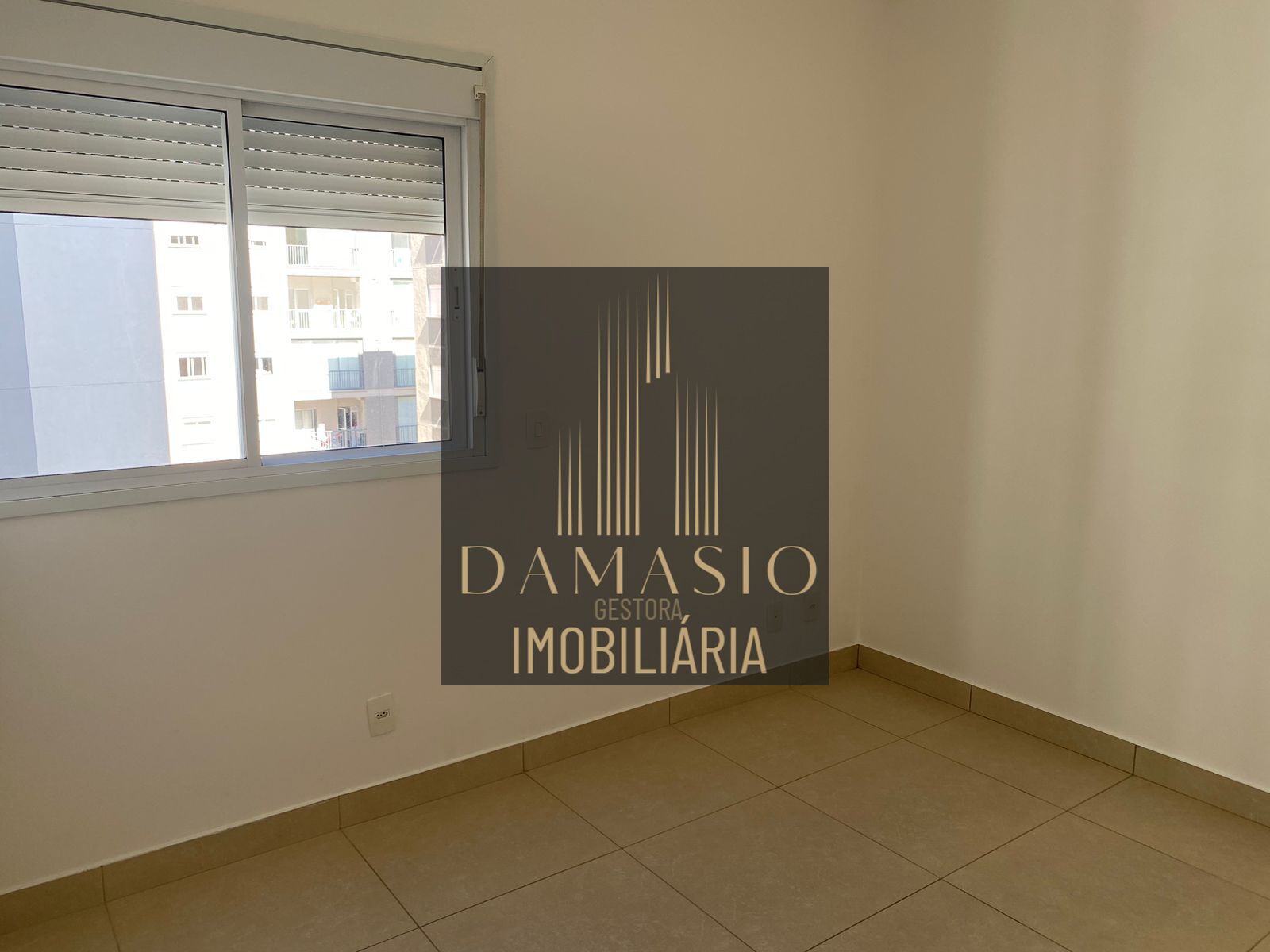 Apartamento para alugar com 2 quartos, 64m² - Foto 34