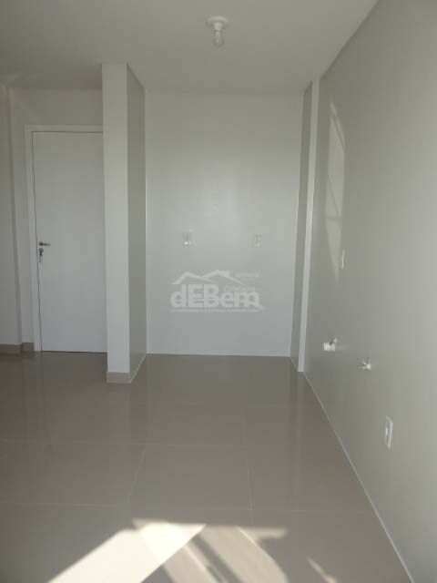 Apartamento à venda com 2 quartos, 79m² - Foto 17