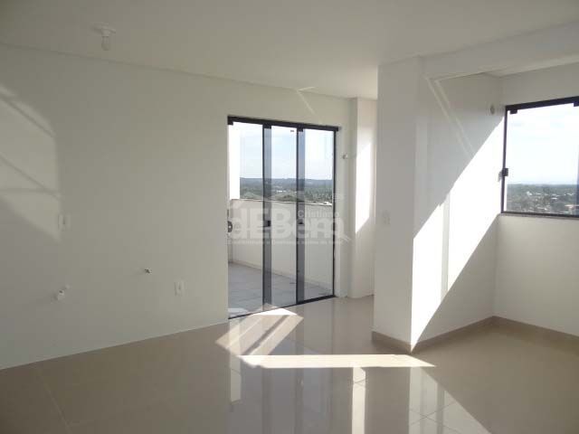 Apartamento à venda com 2 quartos, 79m² - Foto 14
