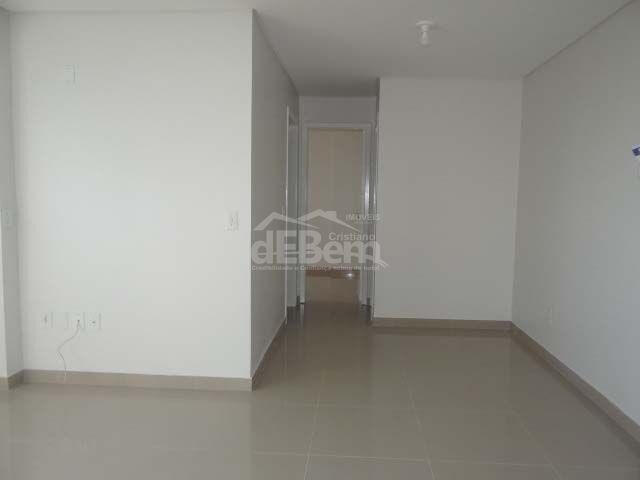 Apartamento à venda com 2 quartos, 79m² - Foto 20