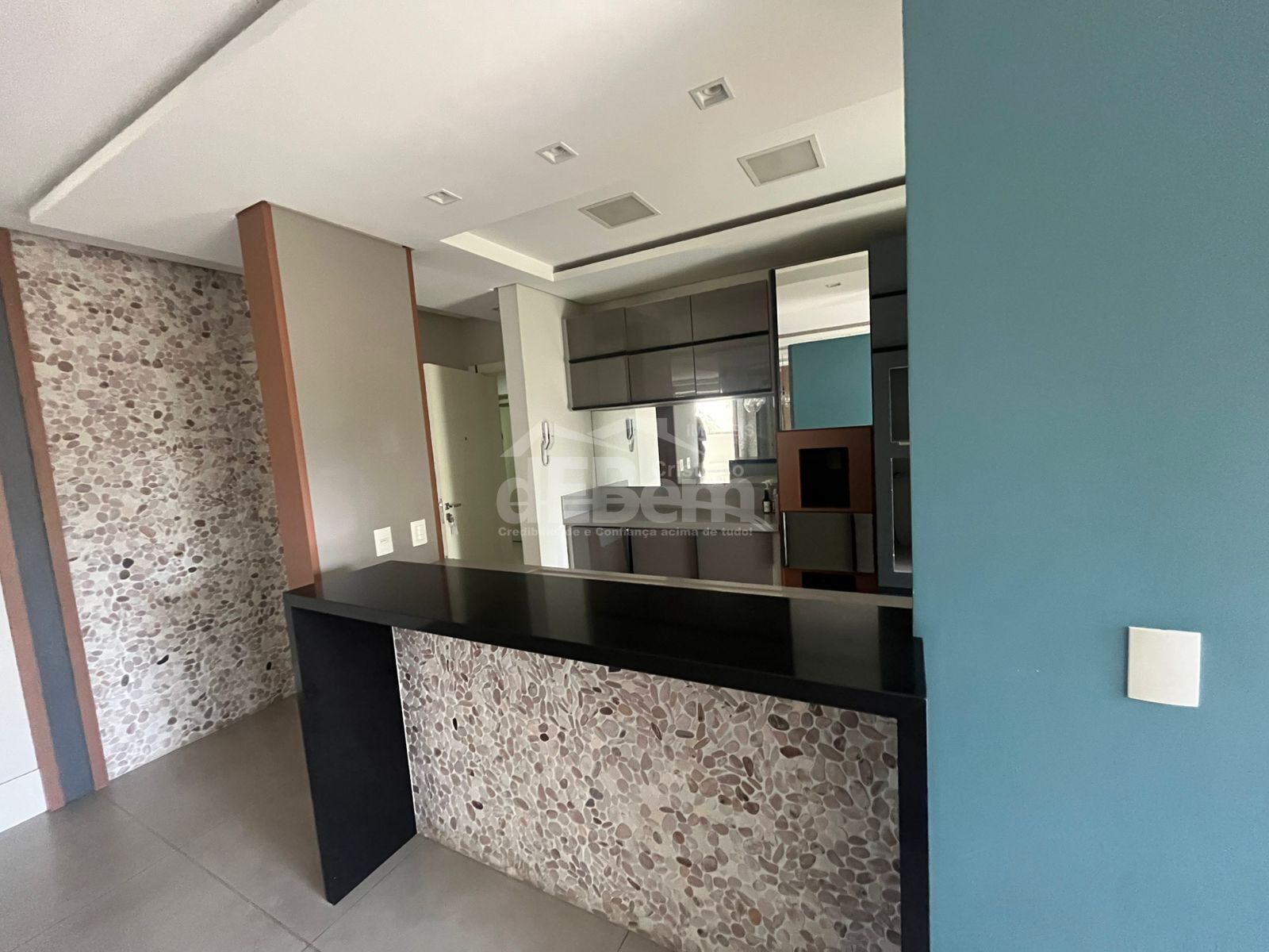 Apartamento à venda com 3 quartos, 95m² - Foto 13