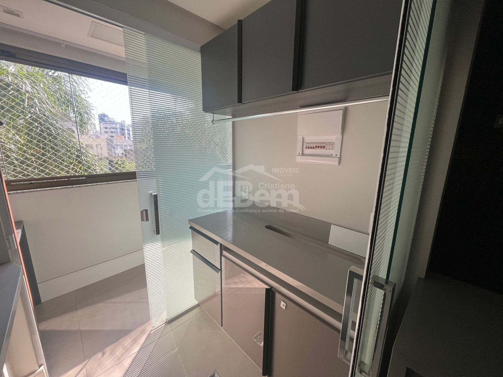 Apartamento à venda com 3 quartos, 95m² - Foto 16