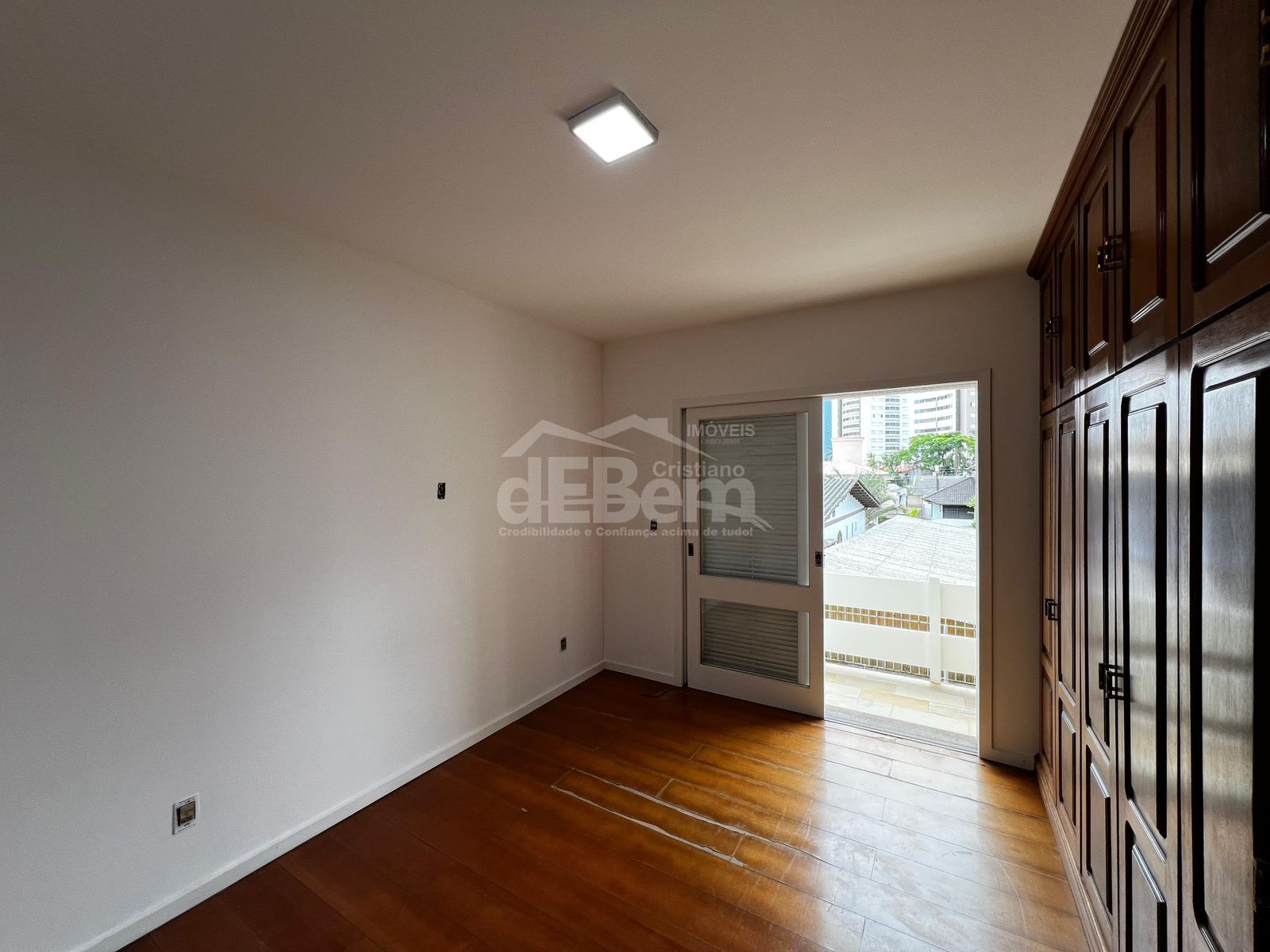 Casa, 5 quartos, 260 m² - Foto 5