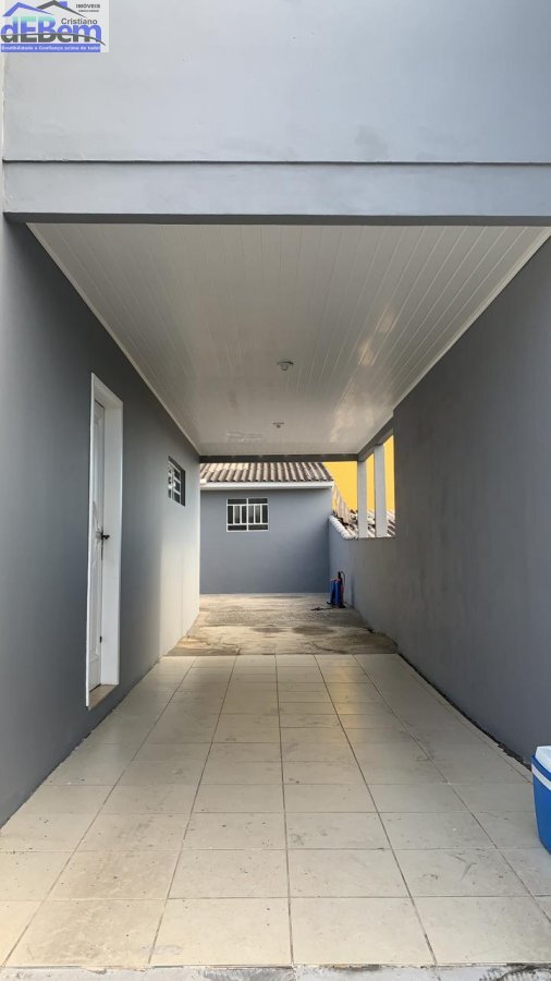 Casa à venda com 3 quartos, 164m² - Foto 2