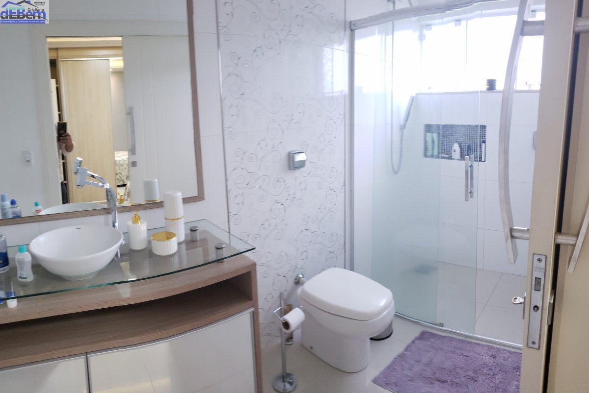 Casa à venda com 2 quartos, 135m² - Foto 9