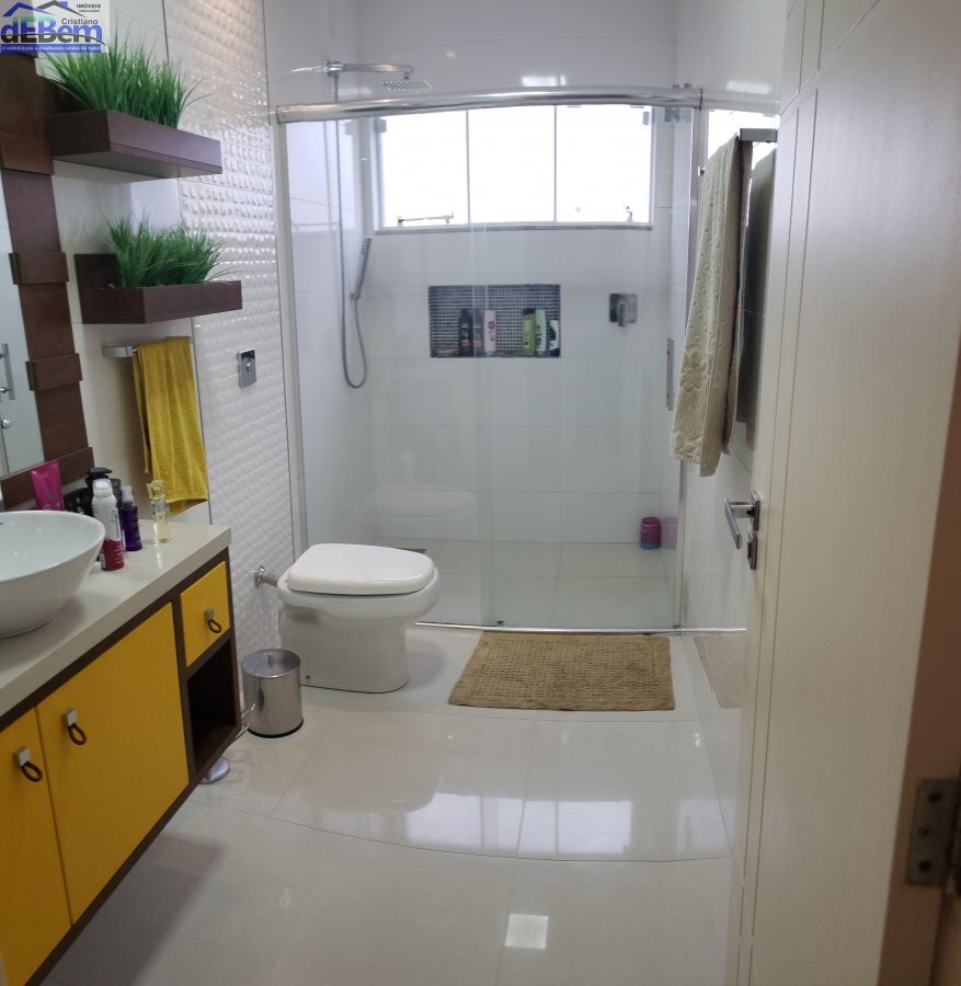 Casa à venda com 2 quartos, 135m² - Foto 8
