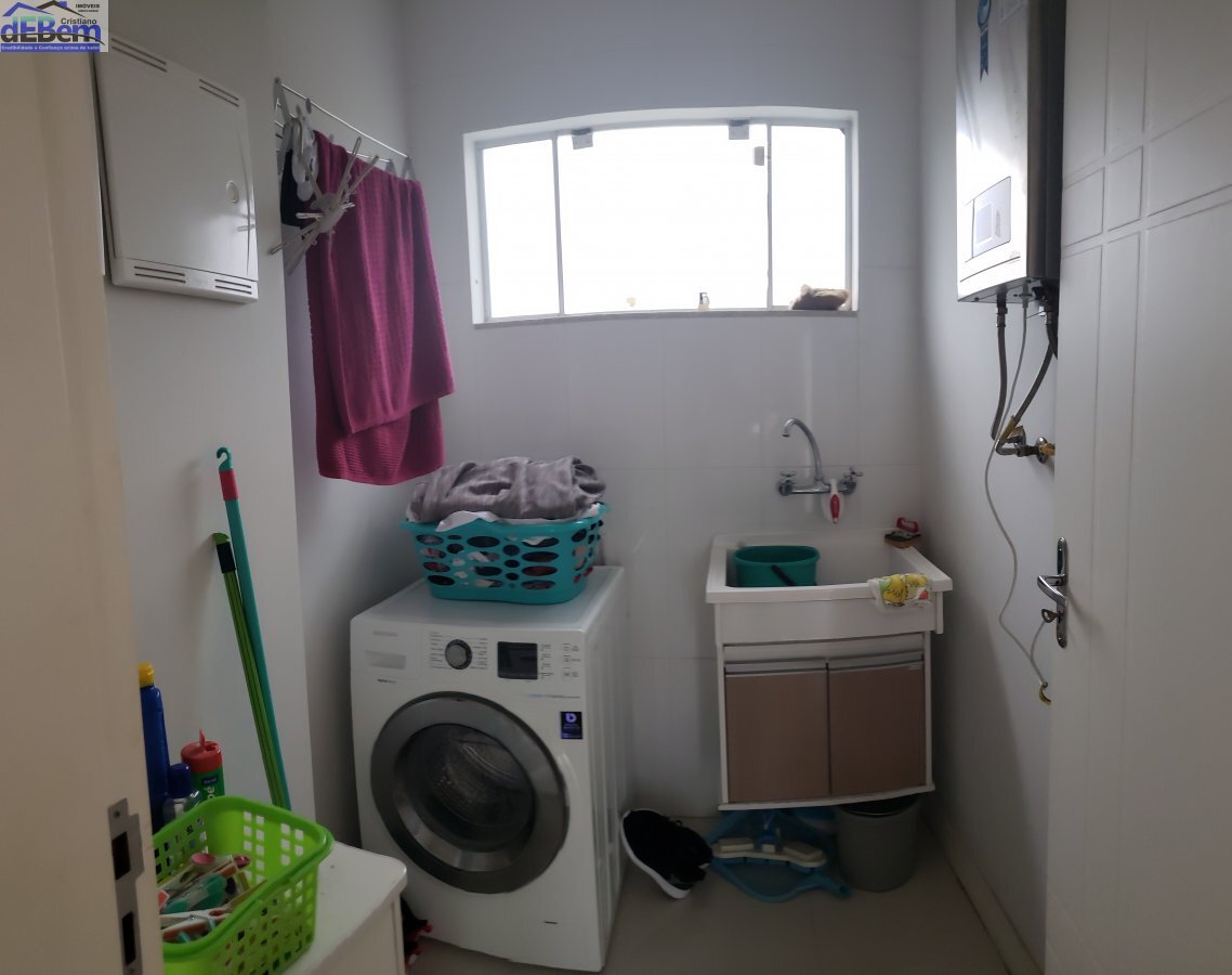 Casa à venda com 2 quartos, 135m² - Foto 16