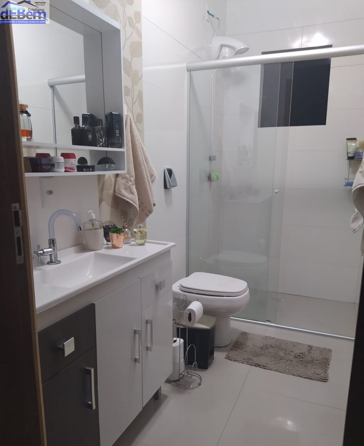 Casa à venda com 3 quartos, 160m² - Foto 3