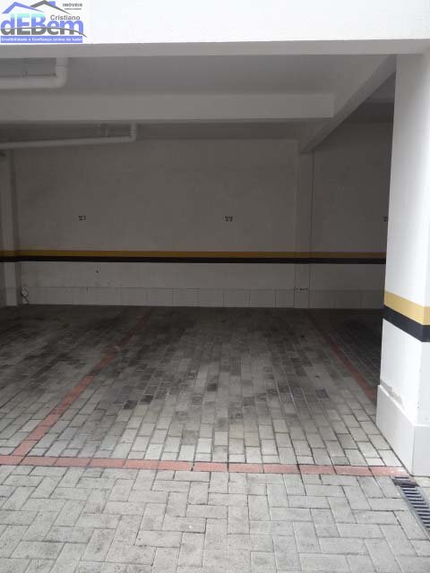 Apartamento à venda com 3 quartos, 86m² - Foto 9