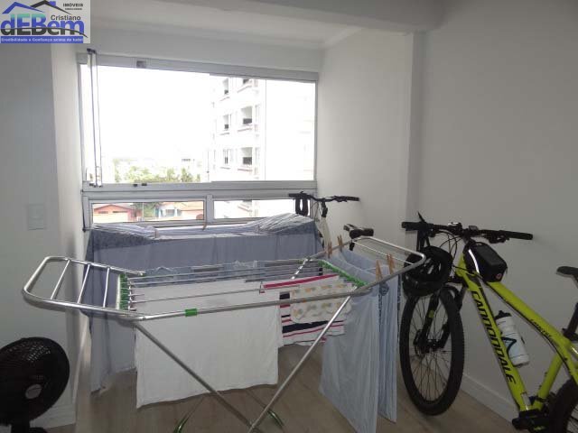 Apartamento à venda com 3 quartos, 86m² - Foto 10