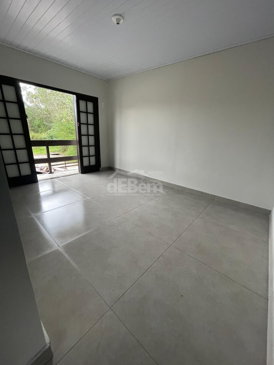 Casa à venda com 2 quartos, 59m² - Foto 6