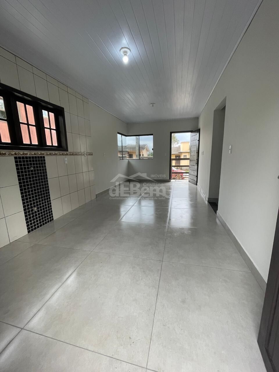Casa à venda com 2 quartos, 59m² - Foto 8