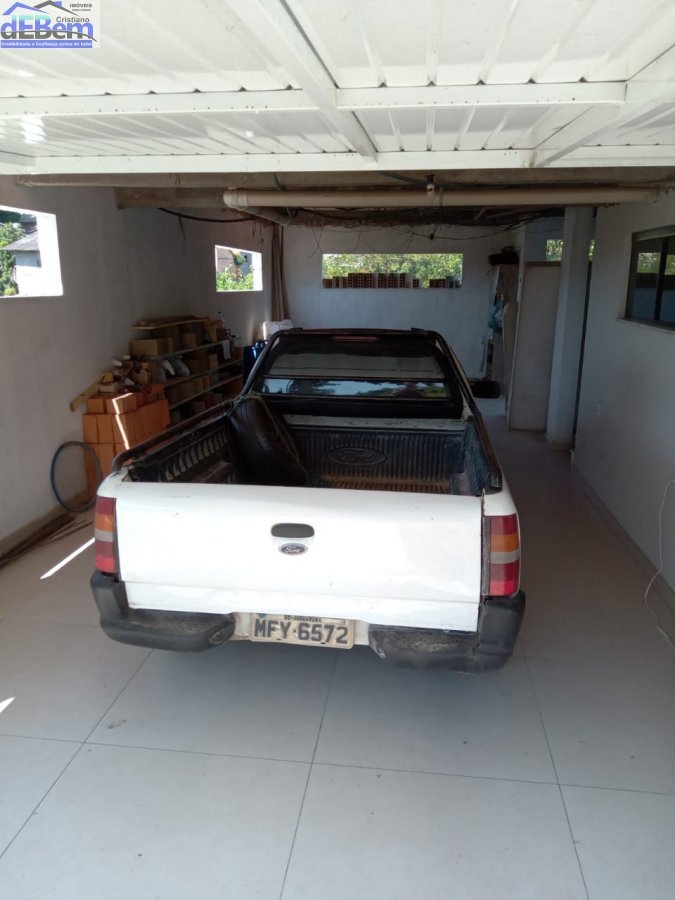 Casa à venda com 3 quartos, 200m² - Foto 4