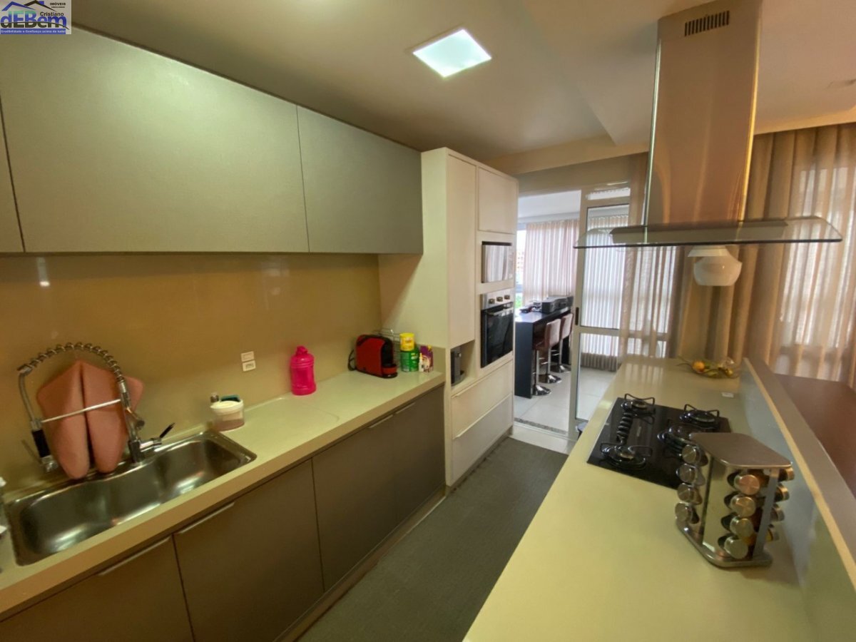 Apartamento à venda com 3 quartos, 115m² - Foto 4