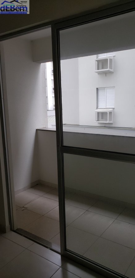 Apartamento à venda com 2 quartos, 63m² - Foto 11