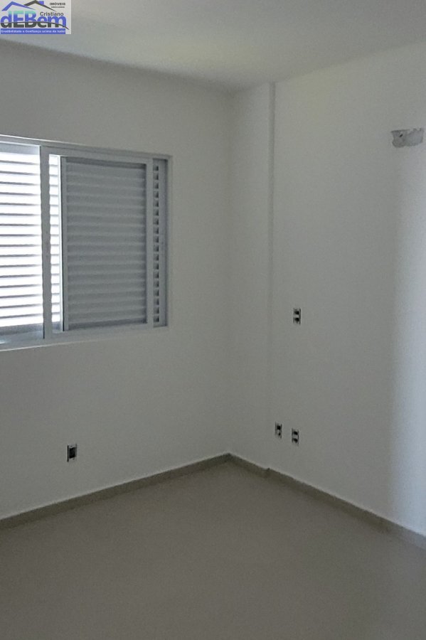 Apartamento à venda com 2 quartos, 65m² - Foto 3