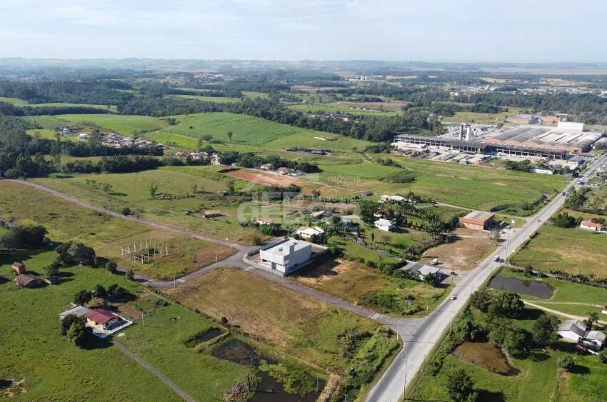Terreno à venda, 1005m² - Foto 1