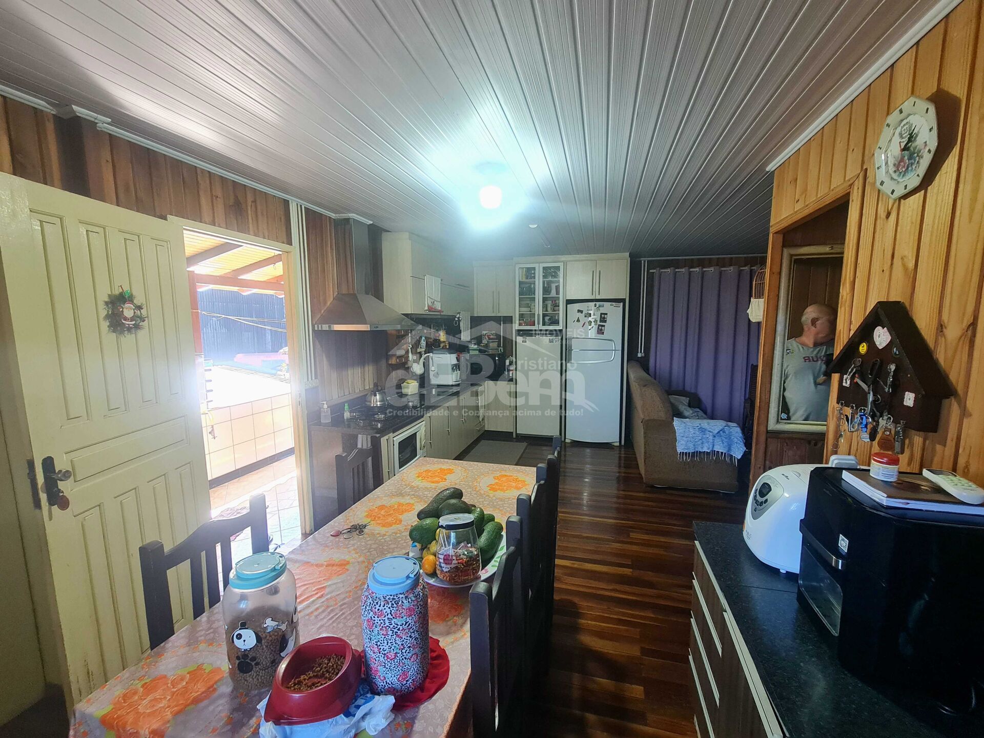 Casa à venda com 5 quartos, 200m² - Foto 9