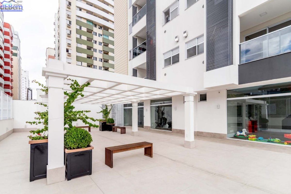 Apartamento à venda com 3 quartos, 93m² - Foto 10