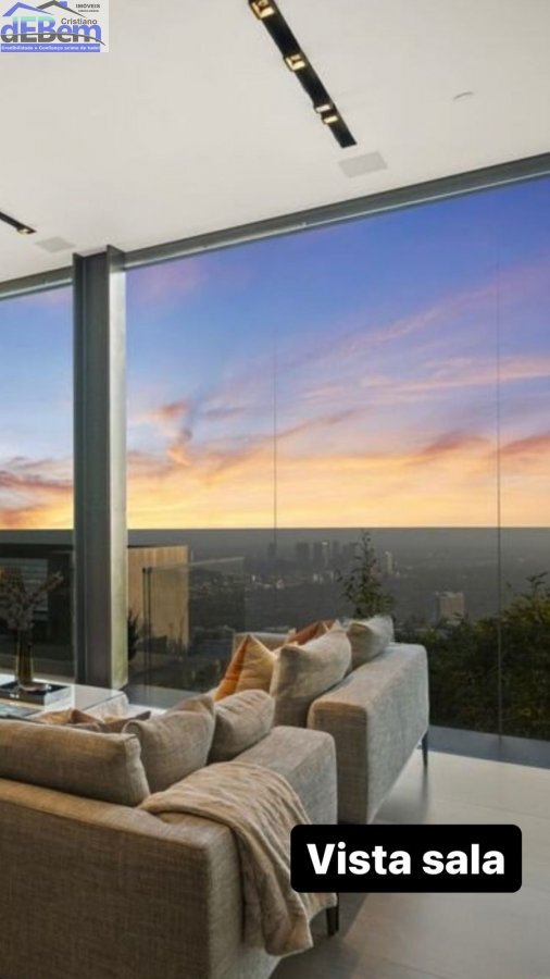 Casa à venda com 3 quartos, 255m² - Foto 8