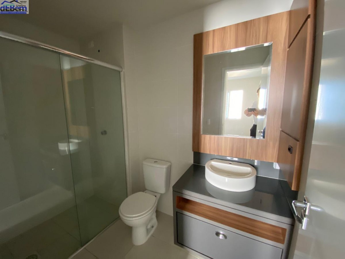 Apartamento à venda com 2 quartos, 68m² - Foto 7