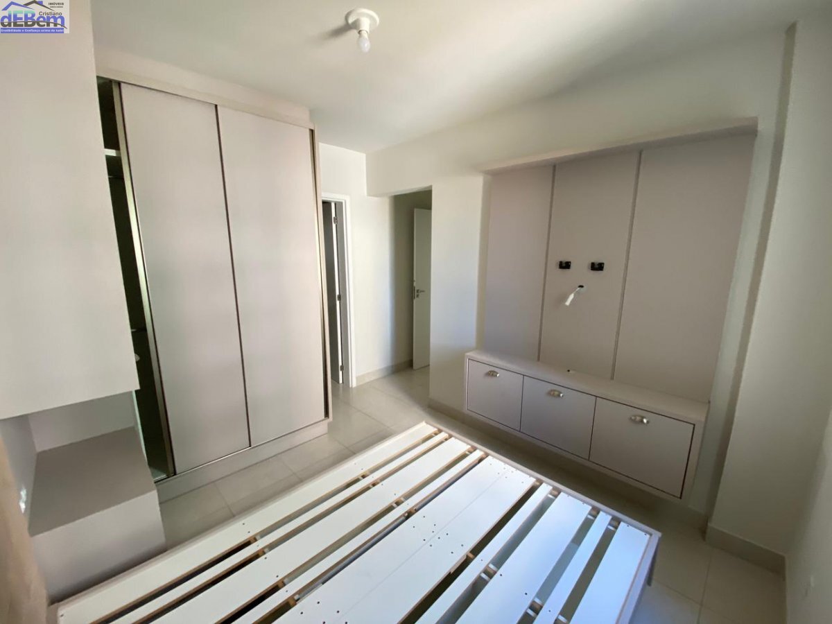 Apartamento à venda com 2 quartos, 68m² - Foto 5
