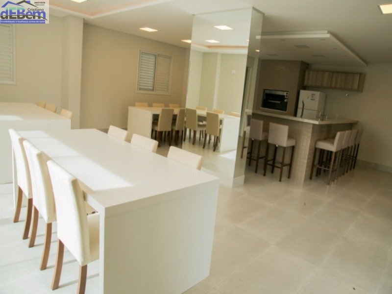 Apartamento à venda com 3 quartos, 85m² - Foto 4