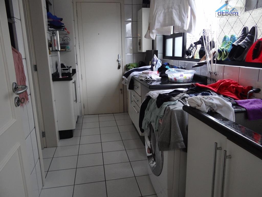 Apartamento à venda com 3 quartos, 185m² - Foto 19