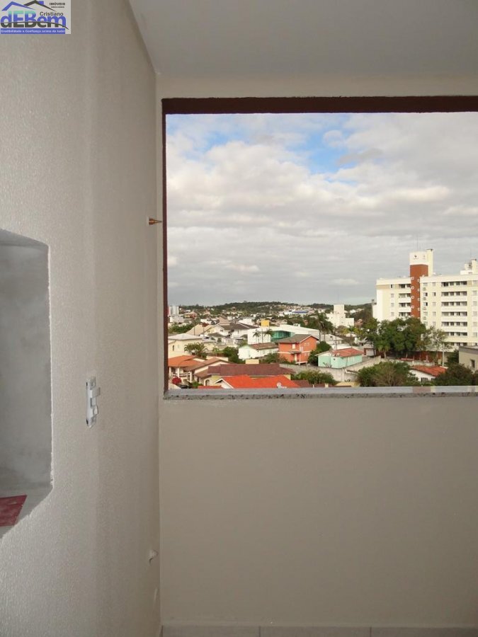 Apartamento à venda com 3 quartos, 75m² - Foto 3
