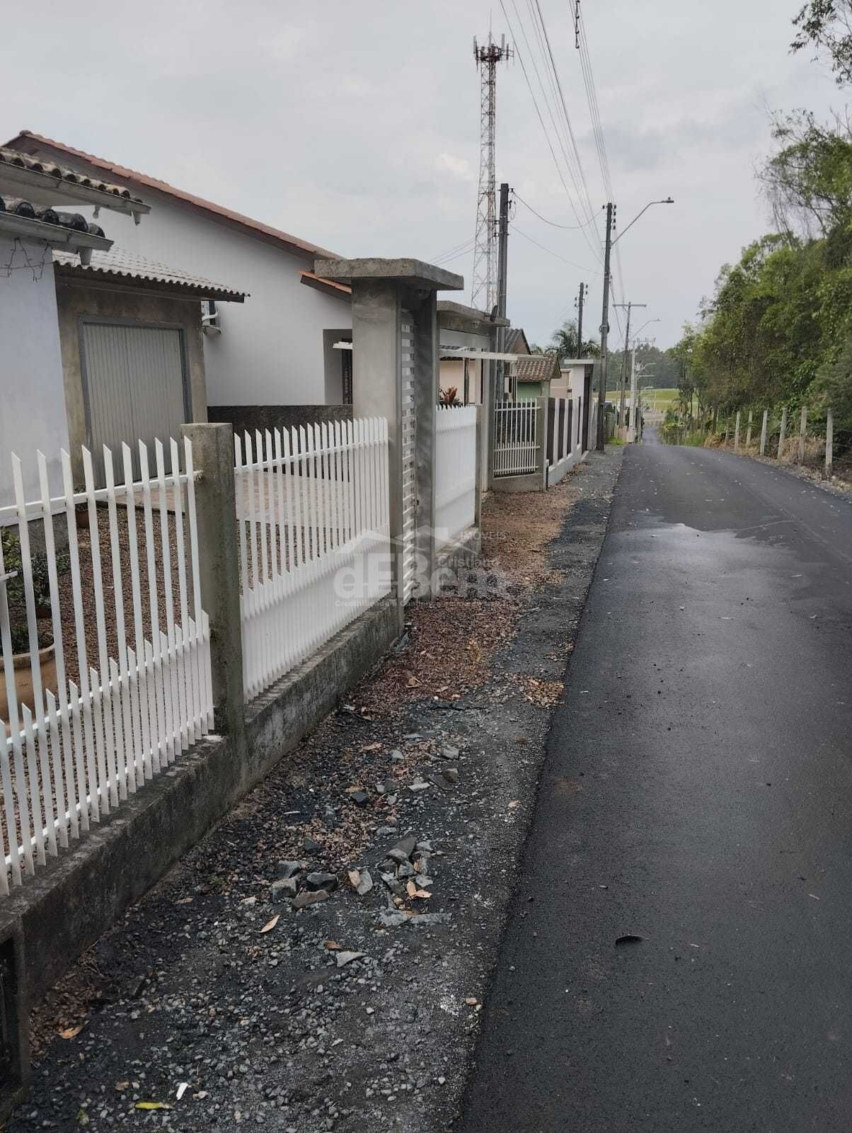 Casa à venda com 2 quartos, 92m² - Foto 2