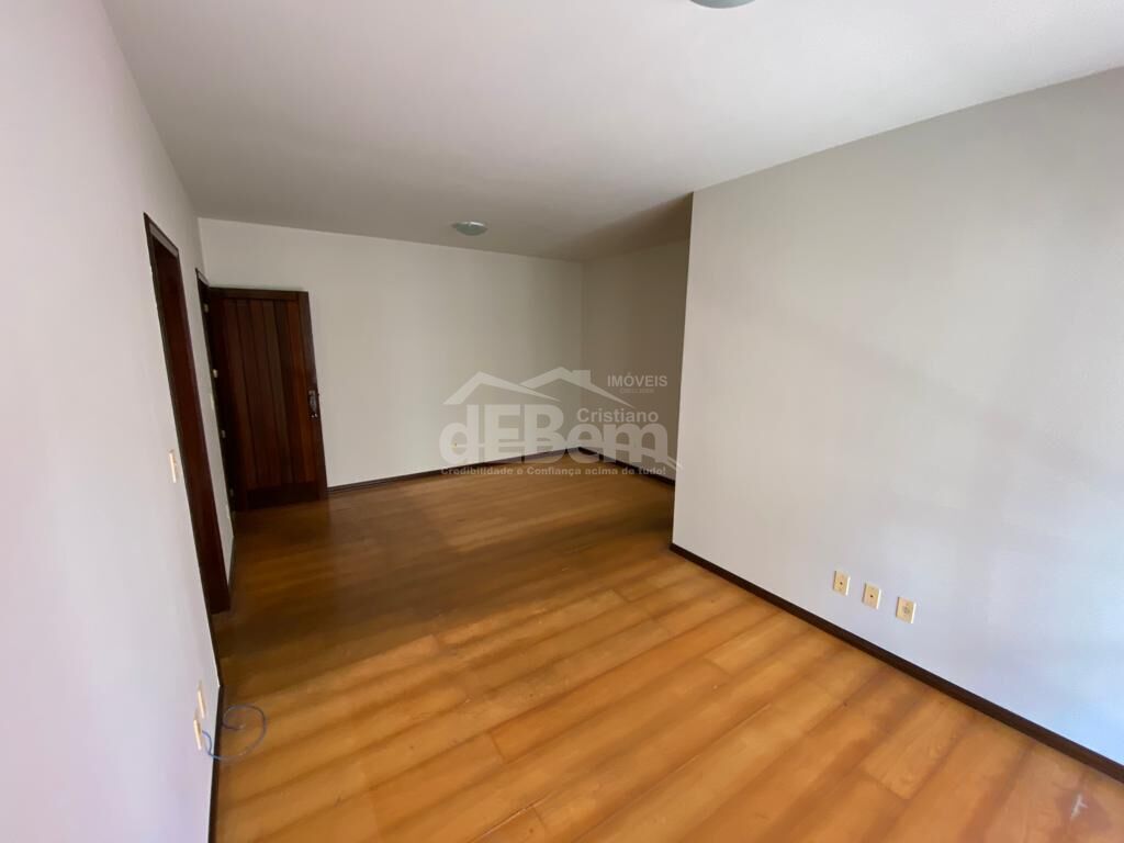 Apartamento à venda com 3 quartos, 99m² - Foto 2