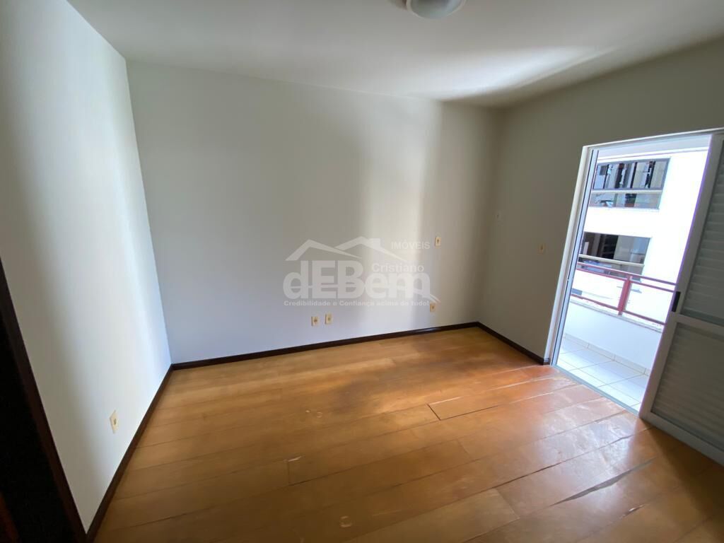 Apartamento à venda com 3 quartos, 99m² - Foto 4