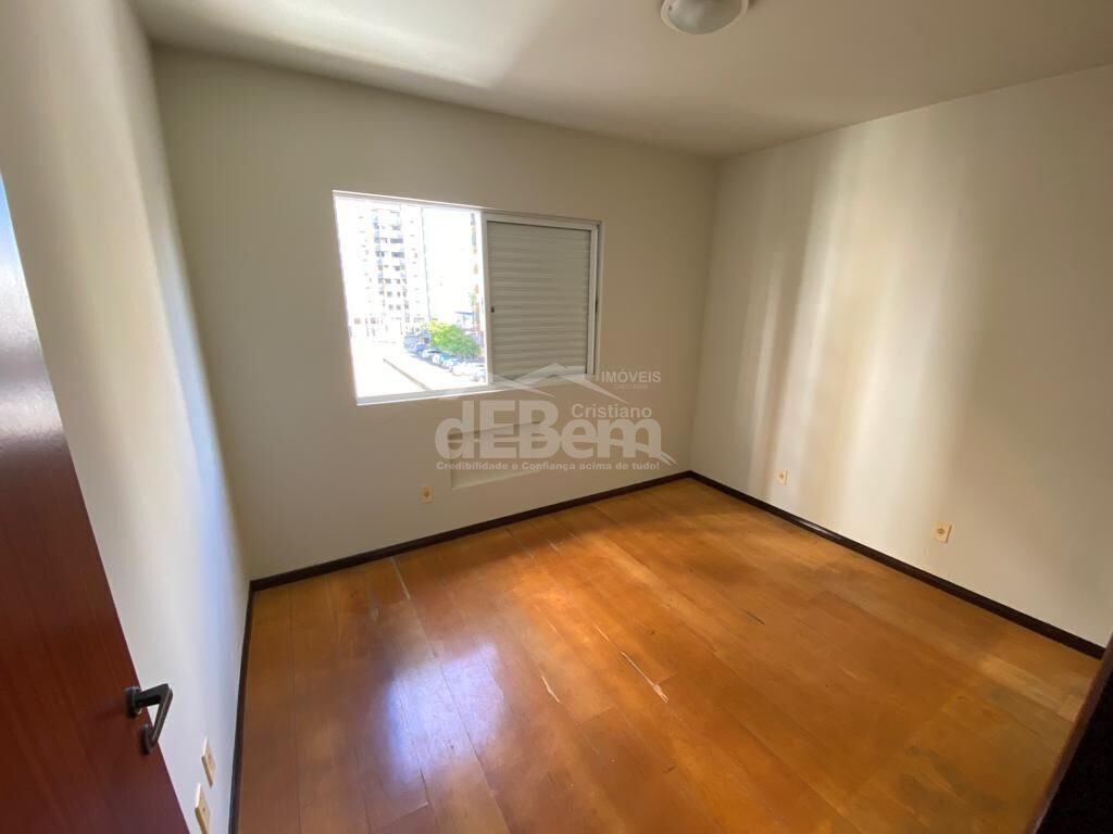 Apartamento à venda com 3 quartos, 99m² - Foto 5