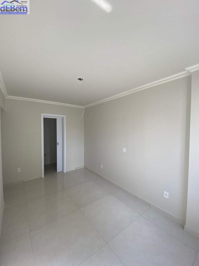 Apartamento à venda com 3 quartos, 75m² - Foto 10