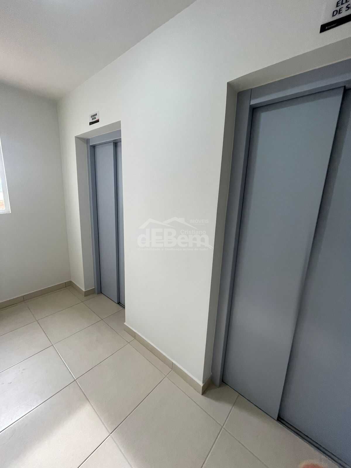 Apartamento à venda com 3 quartos, 97m² - Foto 13