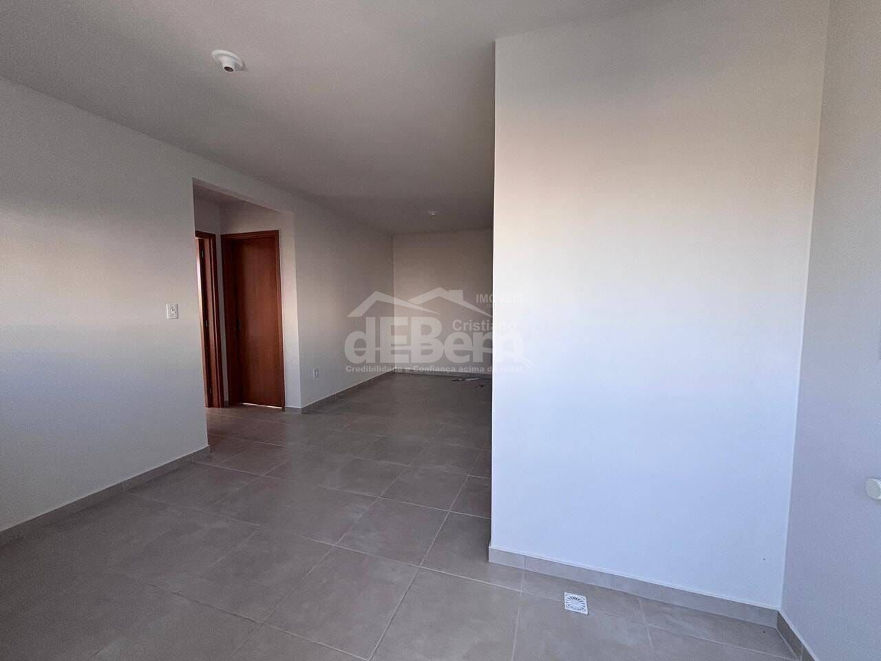 Apartamento à venda com 2 quartos, 44m² - Foto 3