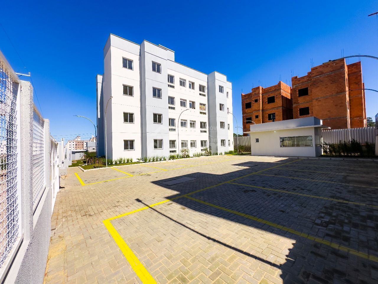 Apartamento à venda com 3 quartos, 69m² - Foto 1