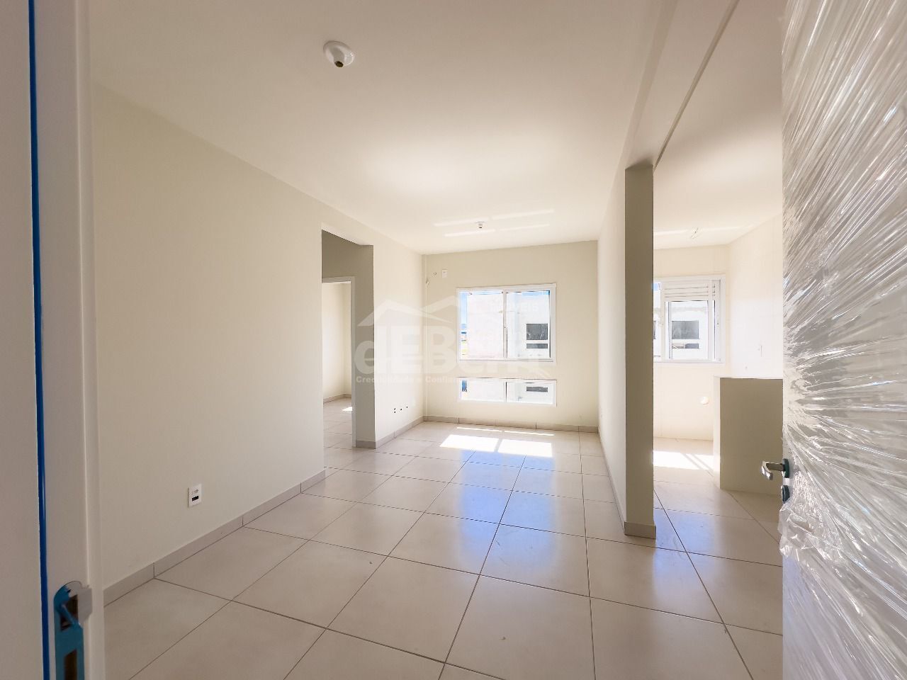 Apartamento à venda com 3 quartos, 69m² - Foto 4
